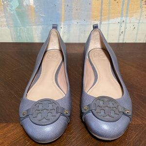 Tory Burch Leather ballet Flats size 8M grey